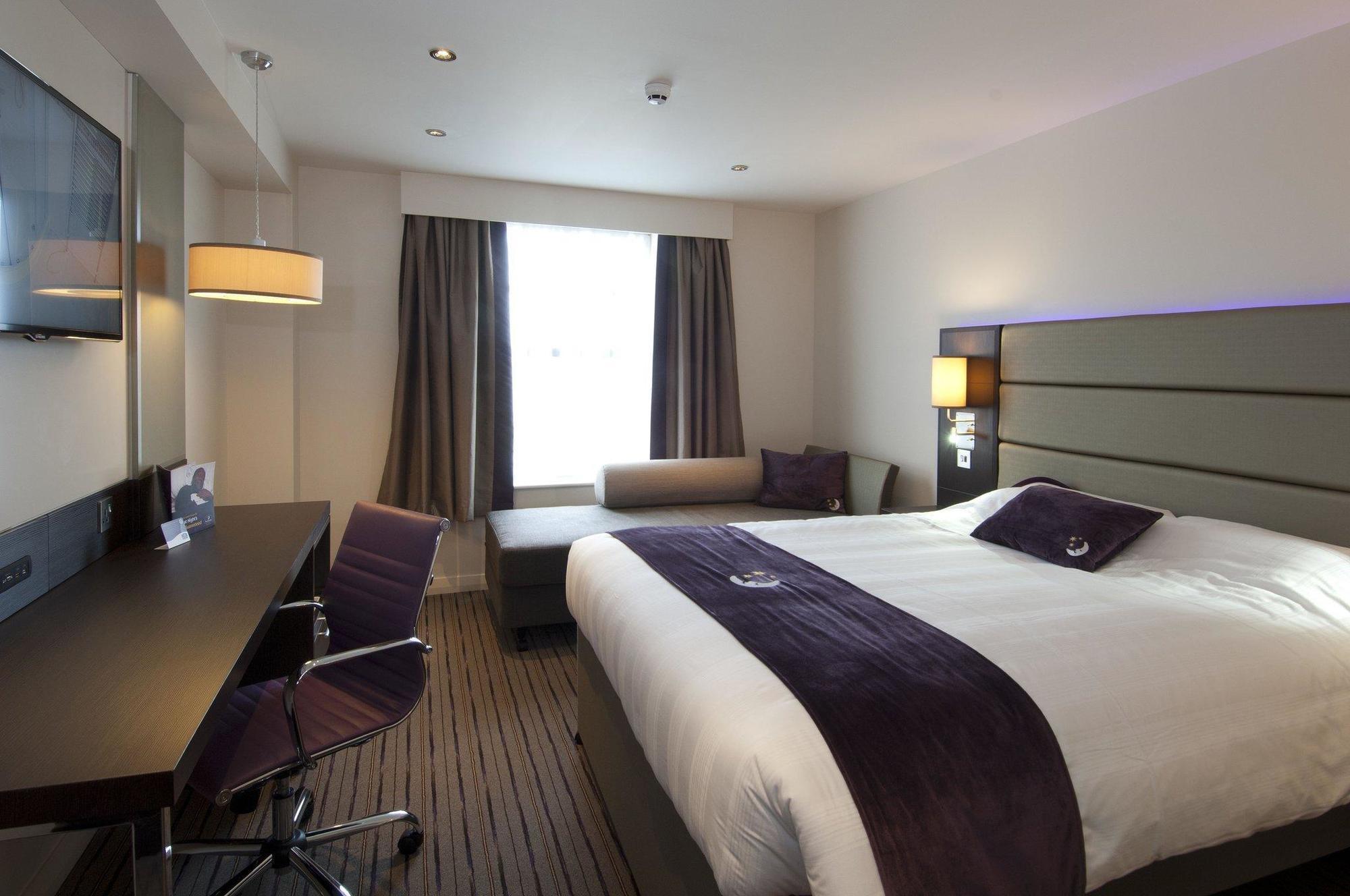 Premier Inn Worcester City Centre 외부 사진